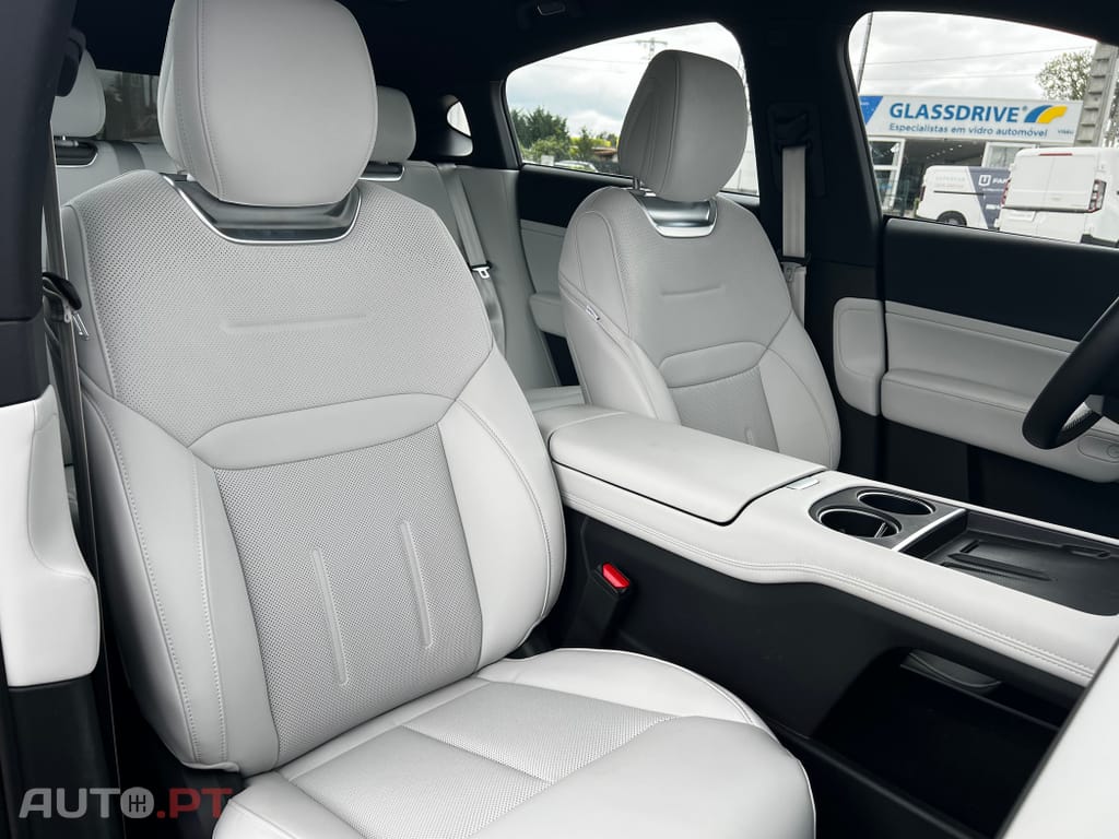 XPeng G6 66 kWh Standard Range