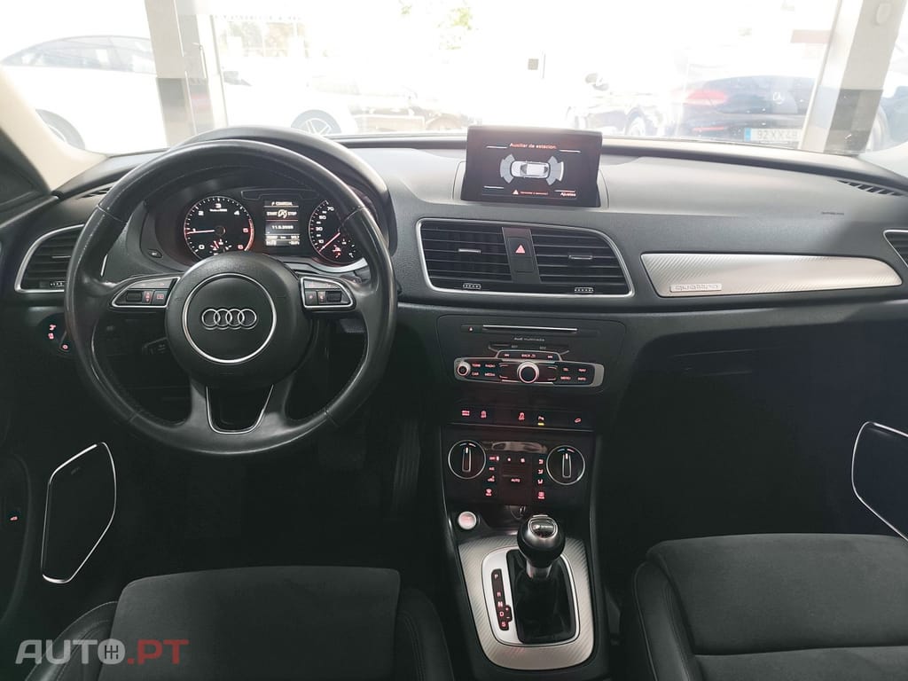 Audi Q3 2.0 TDI quattro Design S tronic