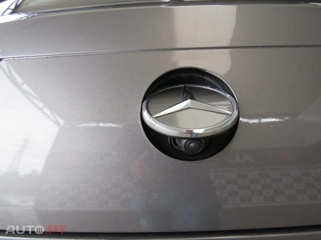 Mercedes-Benz CLA 180 d Shooting Brake Style Plus