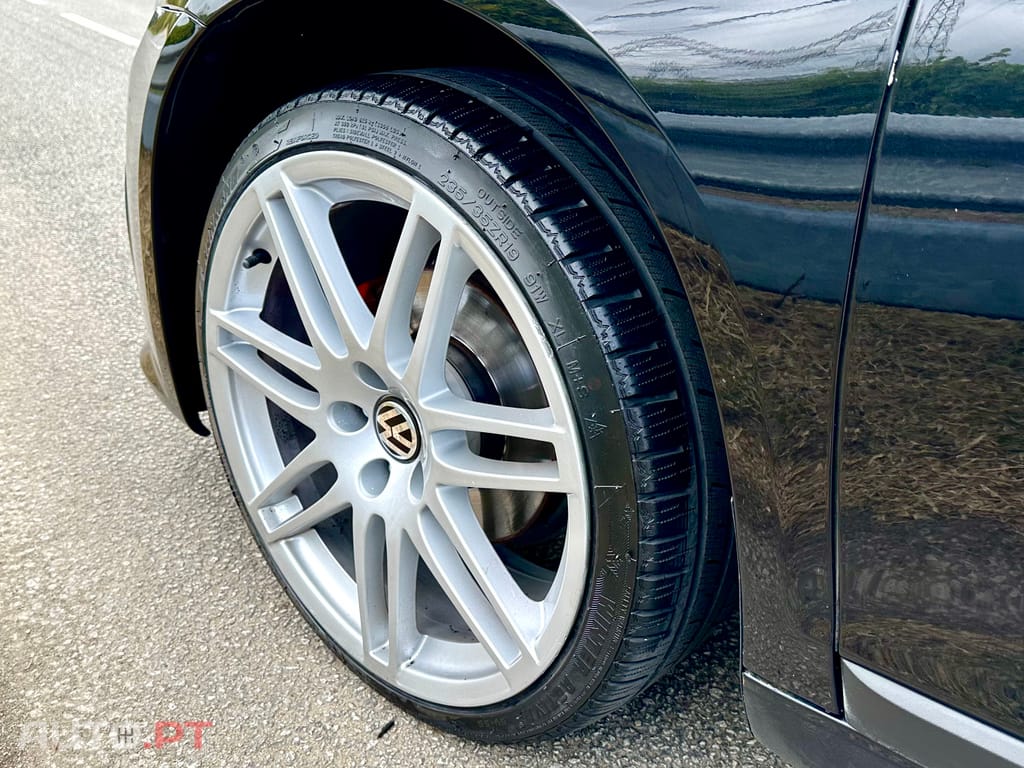 Volkswagen Scirocco 2.0TDI 140cv