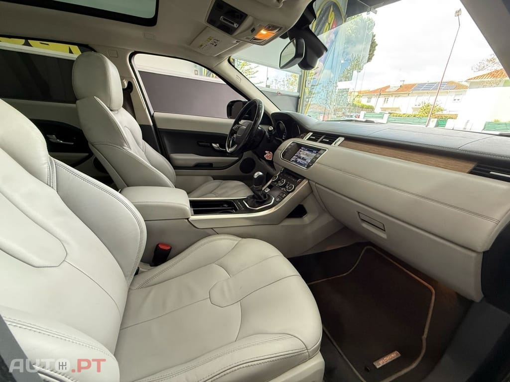 Land Rover Range Rover 2.2 SD4 Prestige