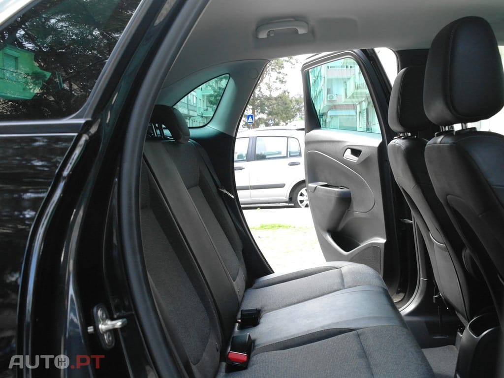 Opel Crossland X 1.2 T Edition