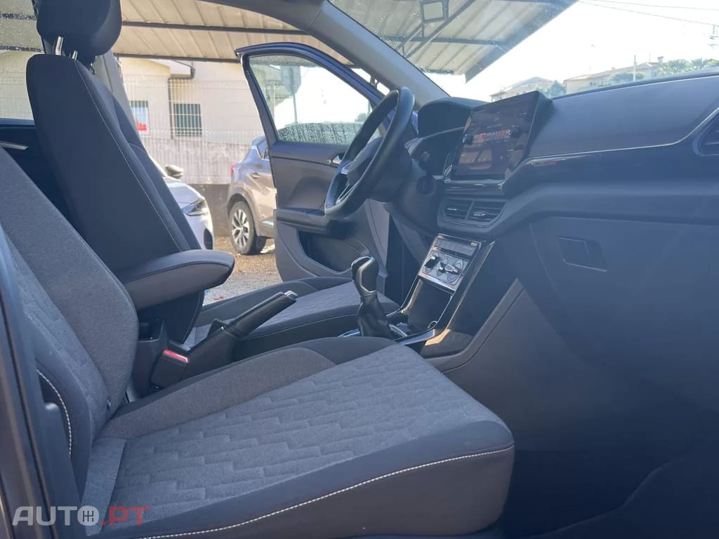 Volkswagen T-Cross 1.0 TSI Urban