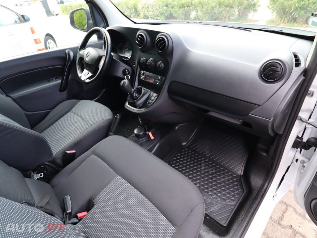 Mercedes-Benz Citan 108 CDi/23 Compacto