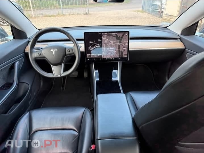 Tesla Model 3 Long Range AWD Dual Motor