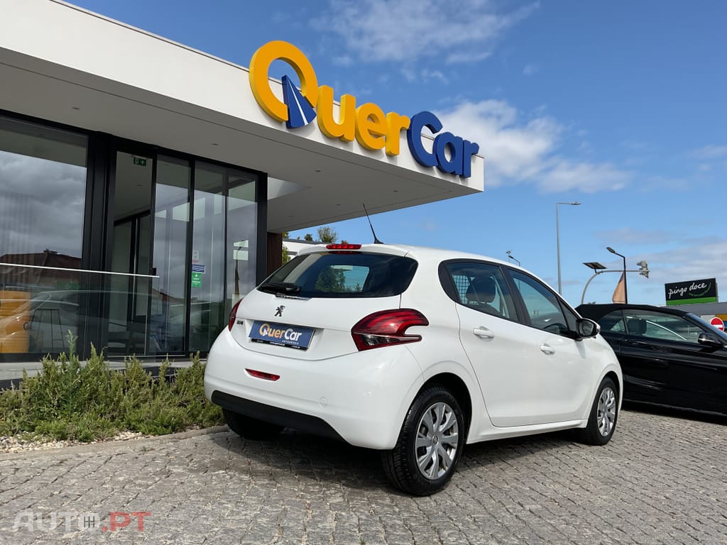 Peugeot 208 1.5 BlueHDi Active