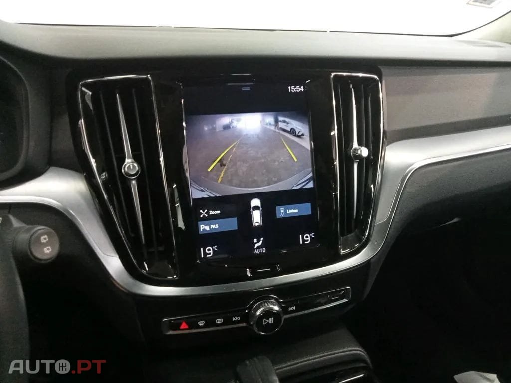 Volvo V60 2.0 T8 AWD TE Momentum