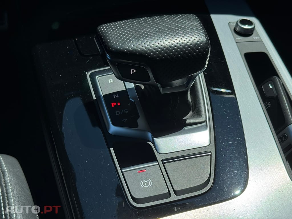 Audi Q5 35 TDI S line S tronic
