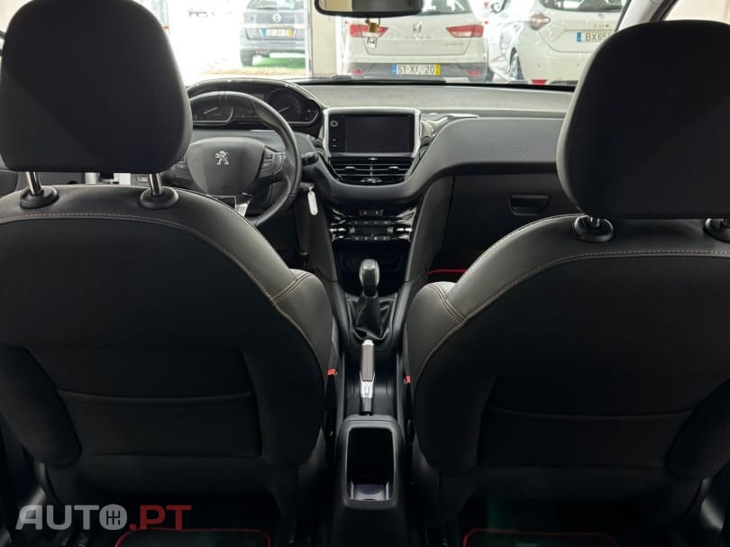 Peugeot 208 1.2 PureTech GT Line