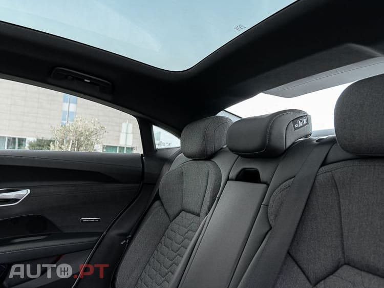 Audi E-Tron GT quattro