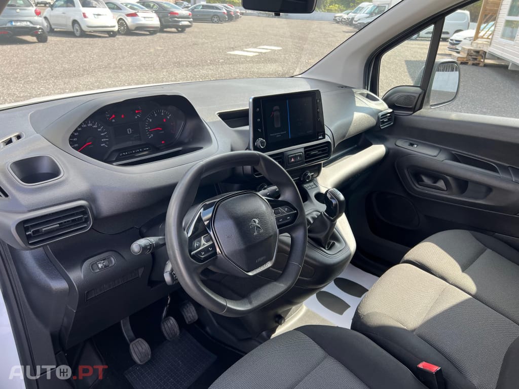Peugeot Partner 1.5 BlueHDi Premium Standard