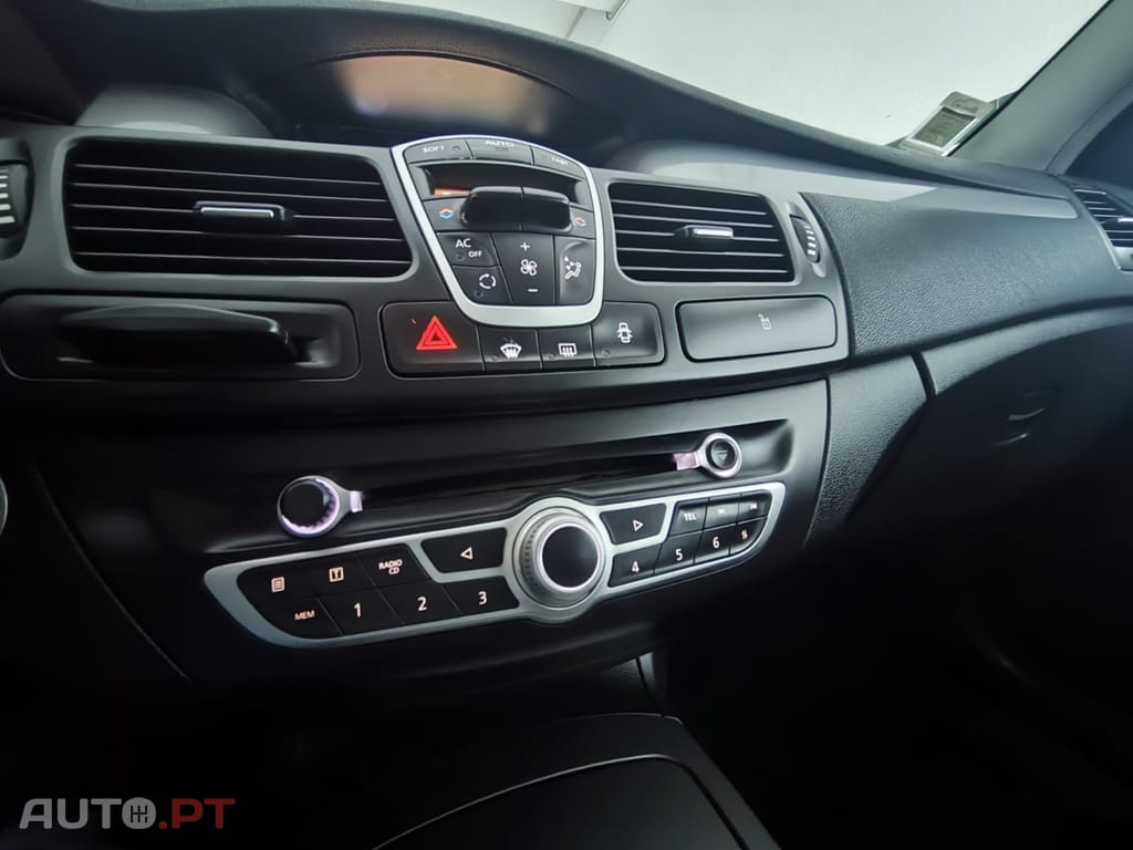 Renault Laguna Break 2.0 DCi Dynamique S 4control