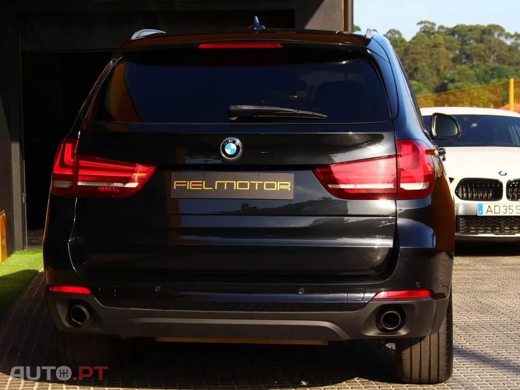 BMW X5 25 d sDrive Comfort 7L