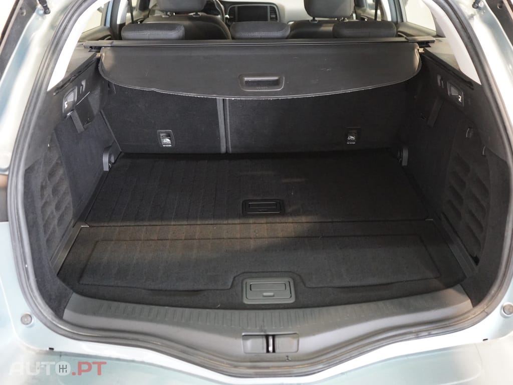 Renault Mégane Sport Tourer 1.5 Blue dCi Business EDC