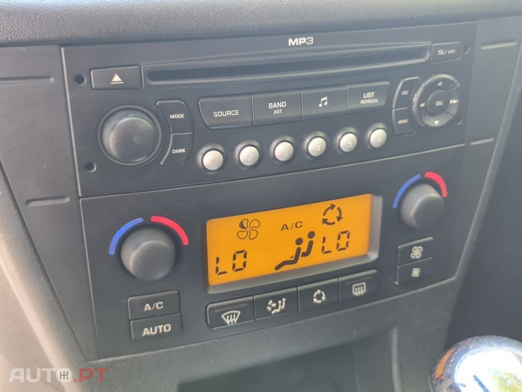 Citroen C4 1.6 HDi 110 Business CMP6