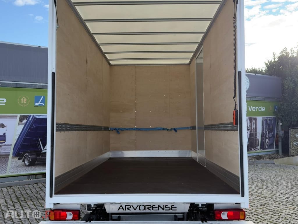 Iveco Daily PLATAFORMA 1000 KG