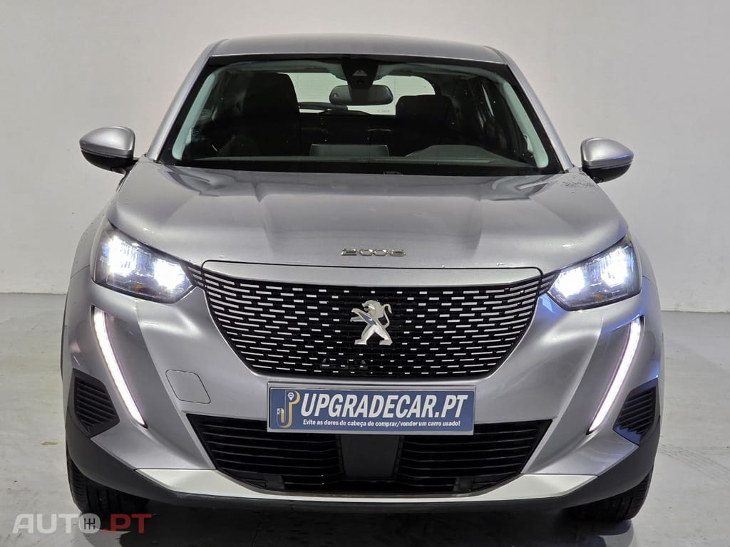 Peugeot E-2008 50 kWh Active Pack