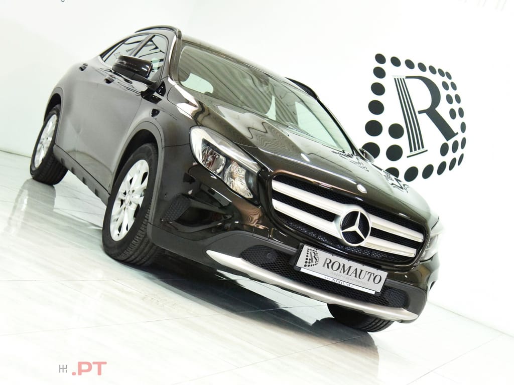 Mercedes-Benz GLA 180 D 7G-DCT URBAN
