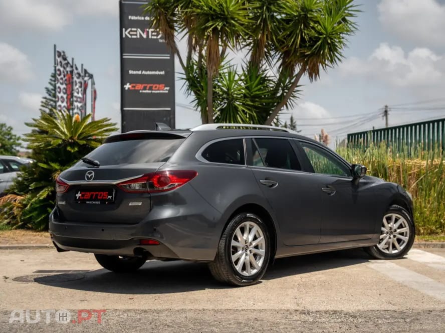 Mazda 6 2.2 SKY-D Excellence Navi