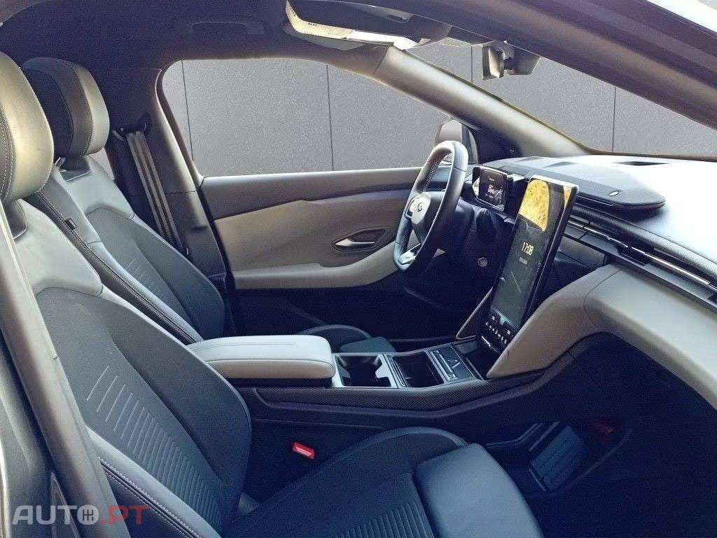 Ford Explorer 52 kWh Standard Range RWD