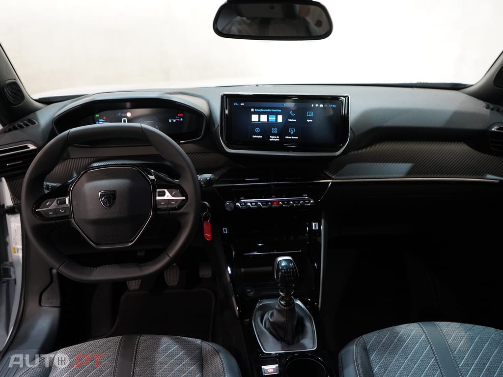 Peugeot 2008 1.2 PureTech Allure