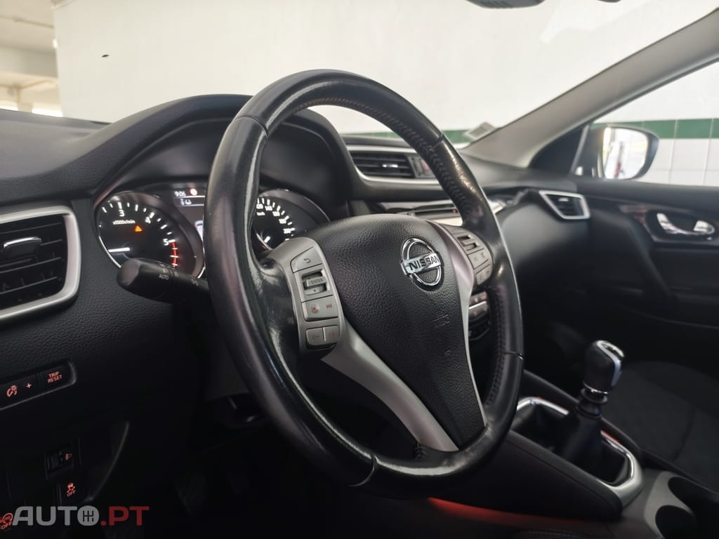 Nissan Qashqai 1.5 dCi Tekna