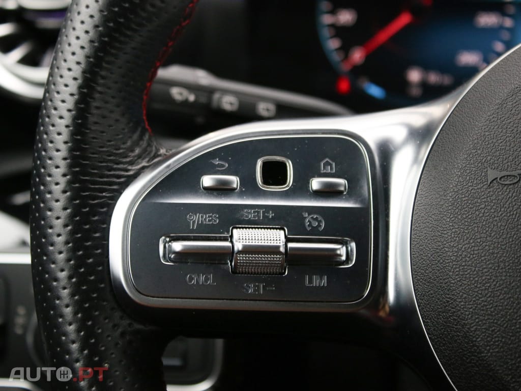 Mercedes-Benz CLA 250 e Shooting Brake AMG Line