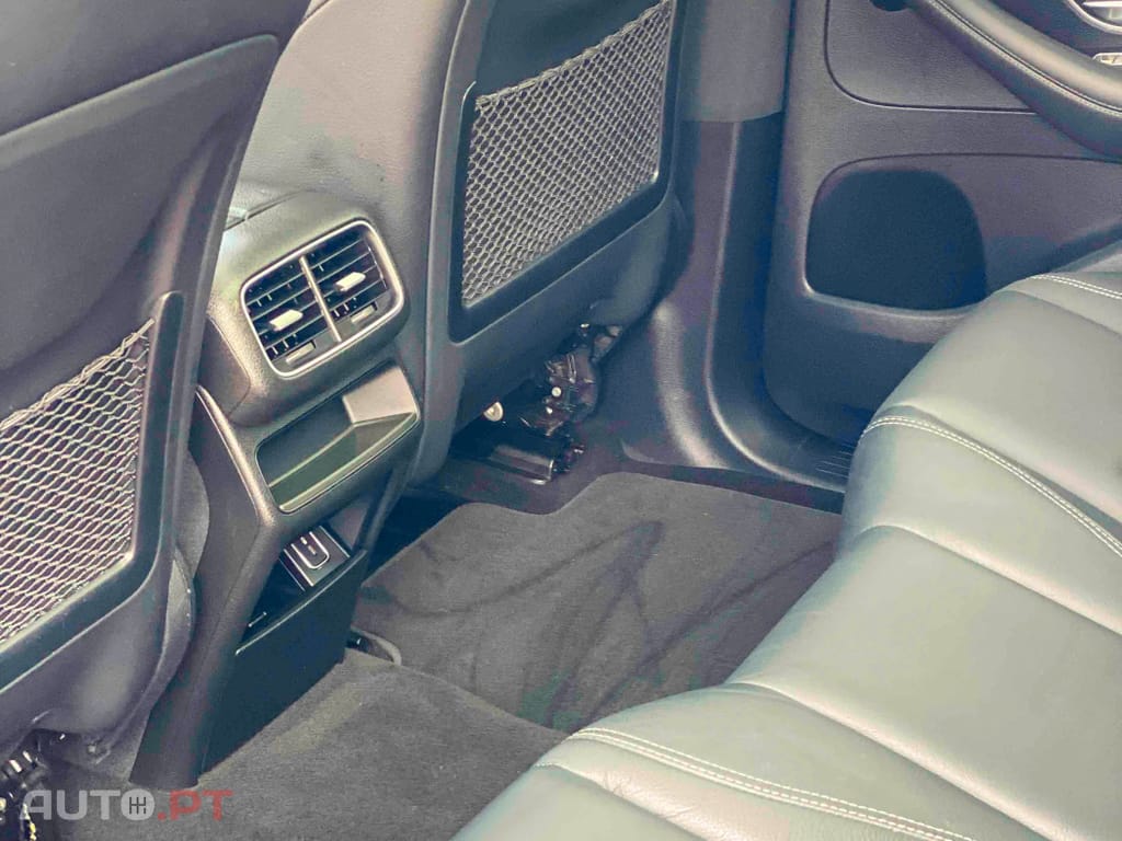 Mercedes-Benz GLE Outro