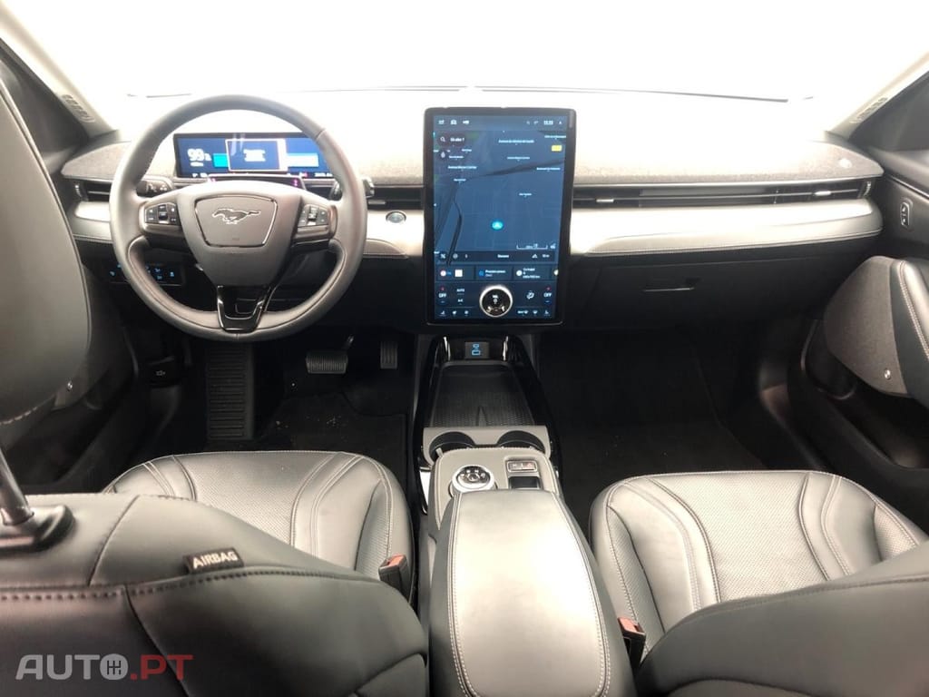 Ford Mustang Mach-E Standard Range