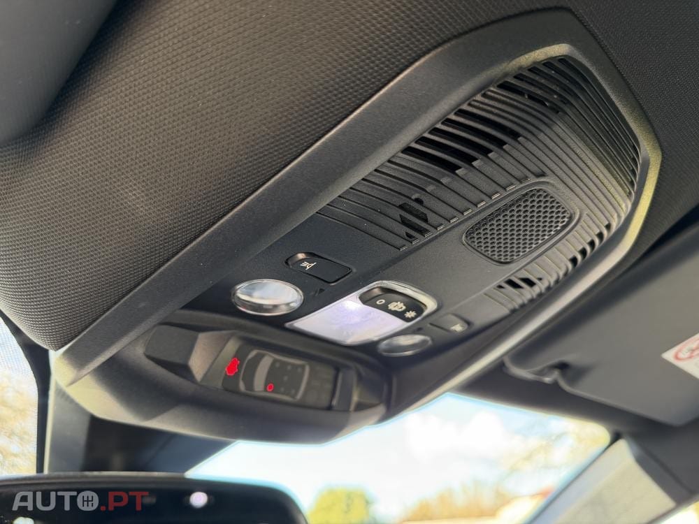 Peugeot 5008 1.2 Hybrid Allure Pack e-DCS6