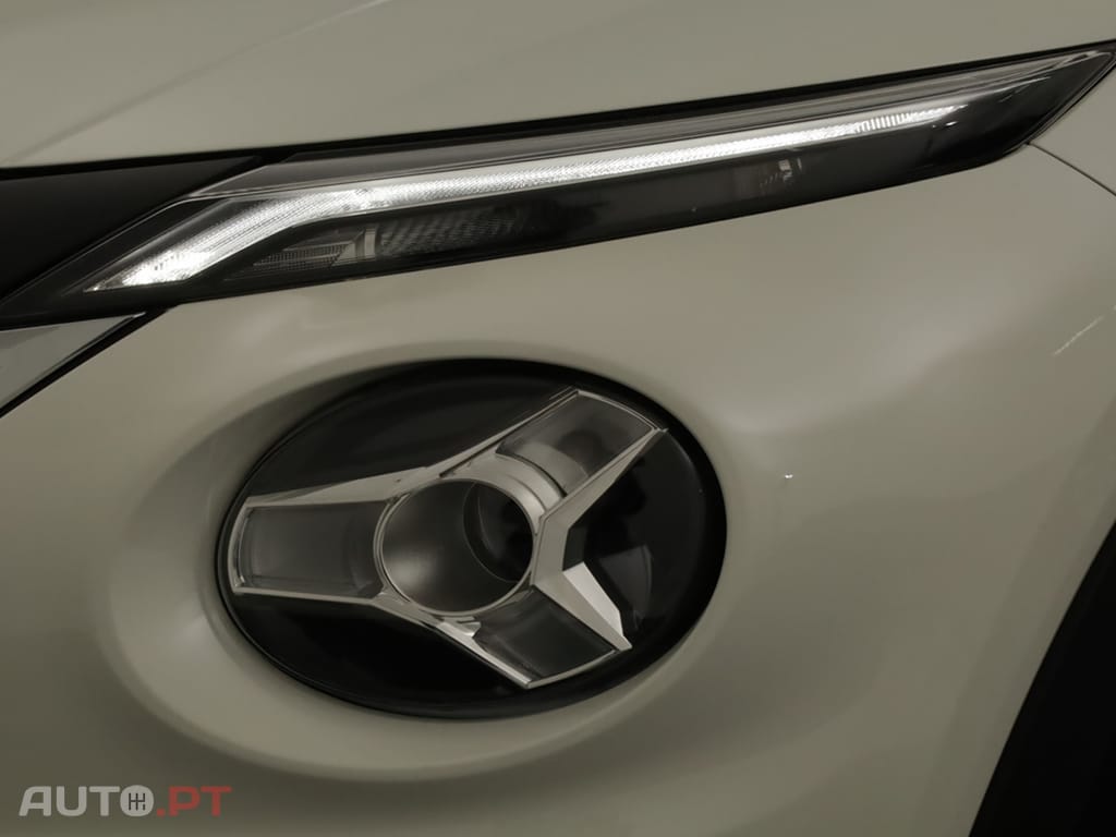 Nissan Juke Juke 1.6 Hybrid N-Design Black