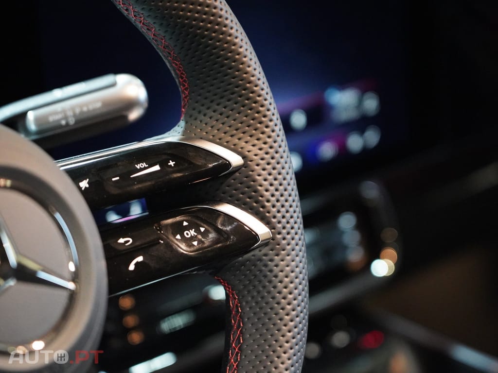 Mercedes-Benz CLA 250 com tecnologia EQ