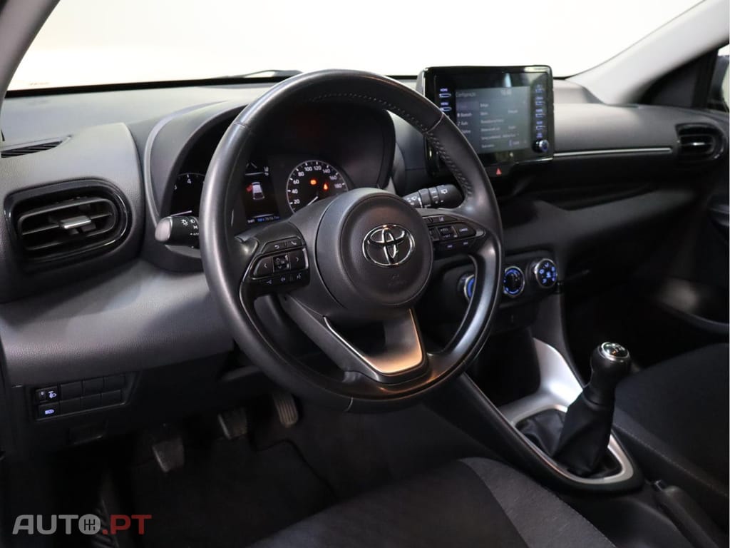 Toyota Yaris 1.0 VVT-i Comfort Plus