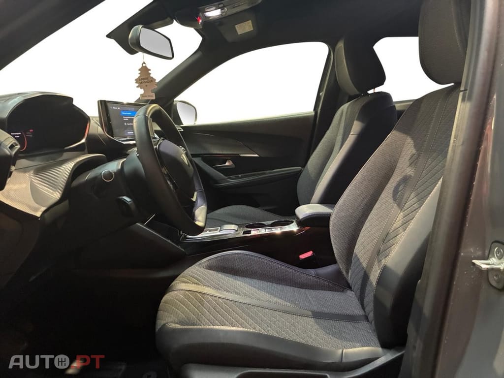 Peugeot E-2008 54 kWh Allure