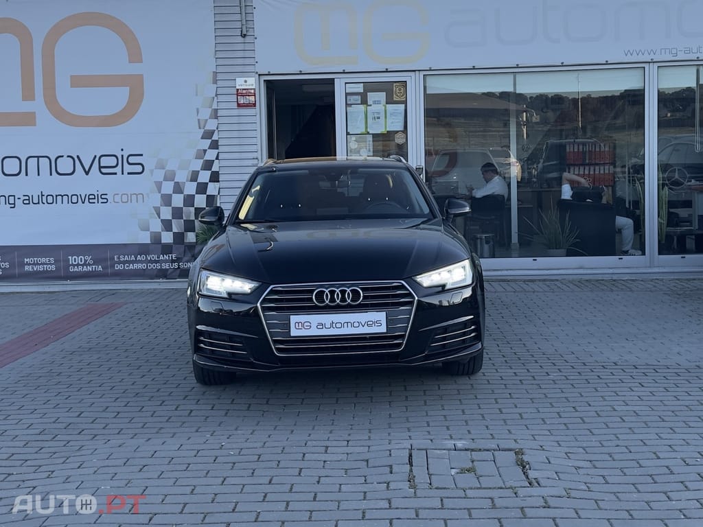 Audi A4 Avant 2.0 TDi S-Line Matrix