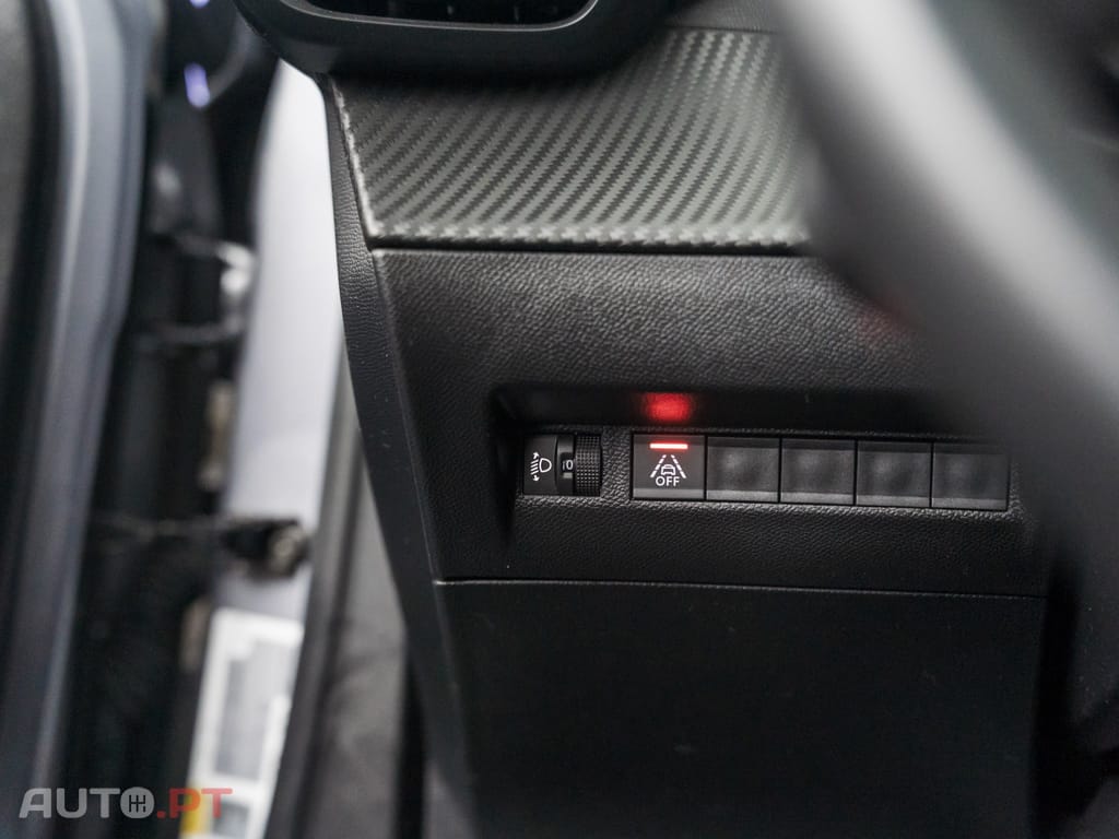 Peugeot 2008 1.5 BlueHDi Allure