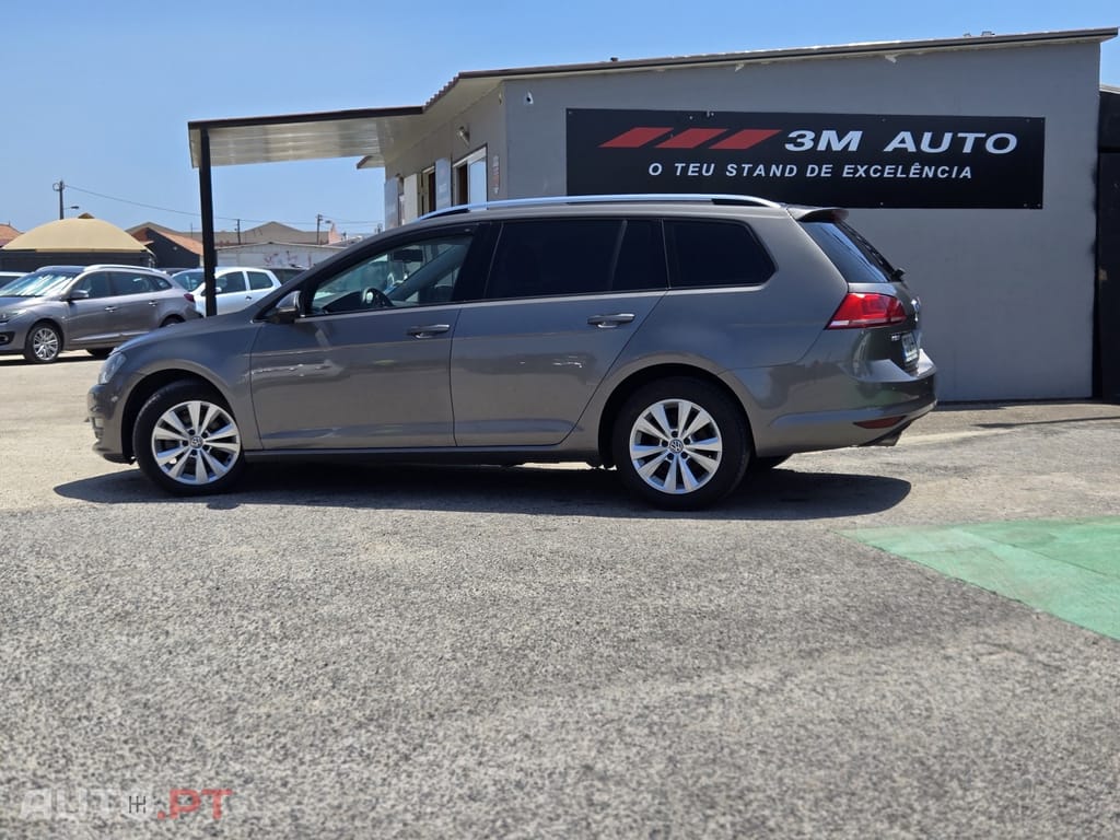 Volkswagen Golf Variant 1.6 TDi Highline DSG