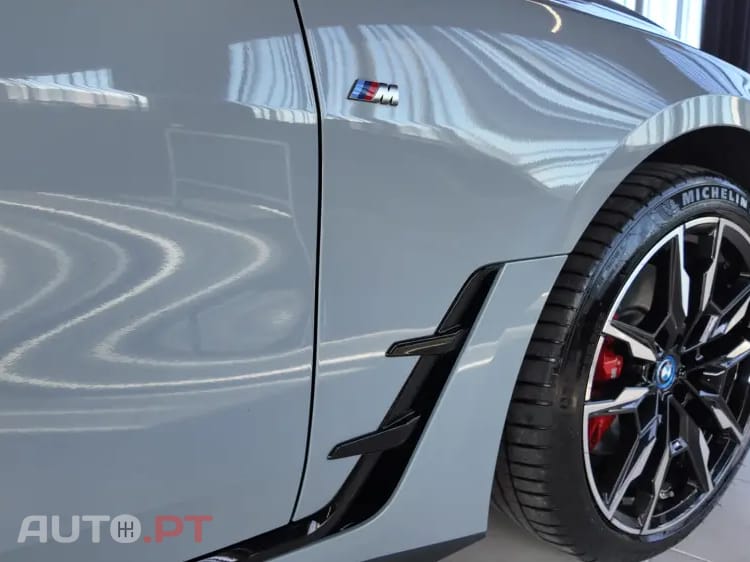BMW i4 M50 Pack Desportivo M Pro