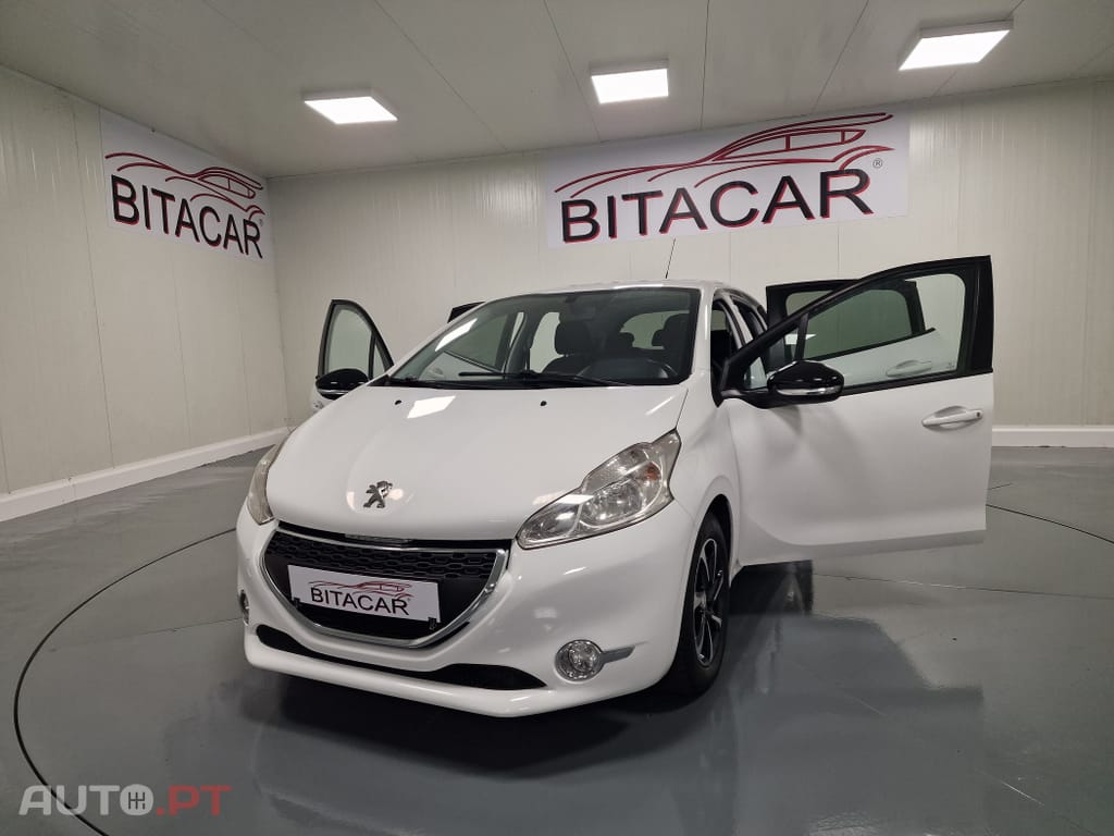 Peugeot 208 1.4 HDi Active