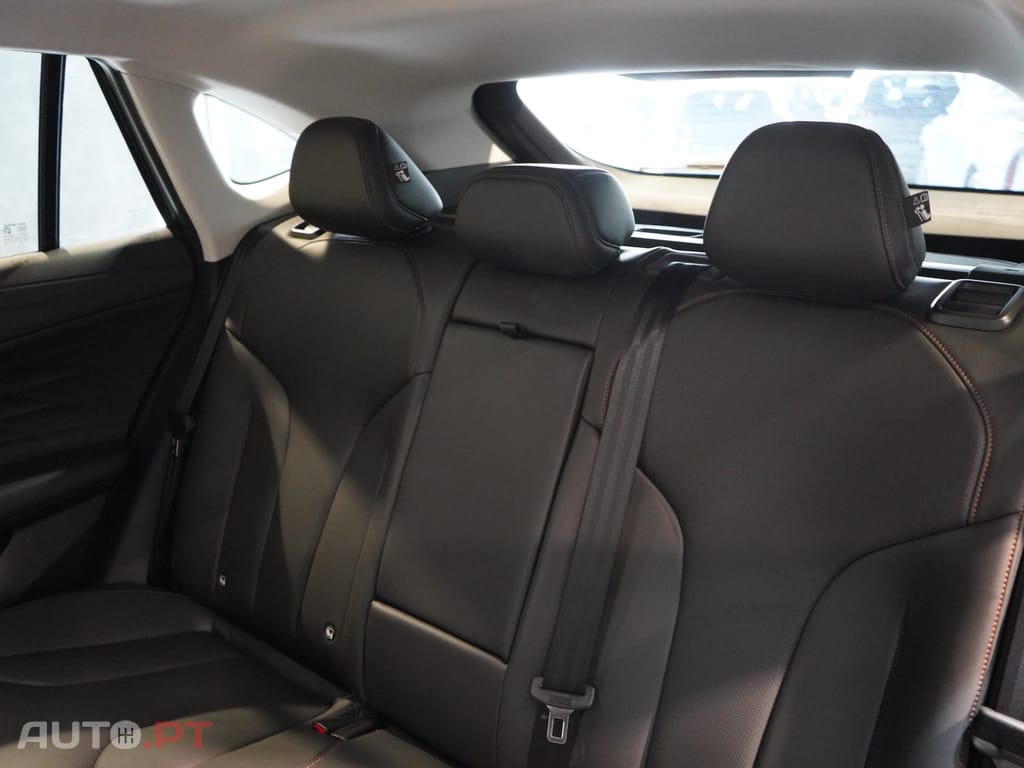 MG HS 1.5 T-GDI Plug In Hybrid Luxury