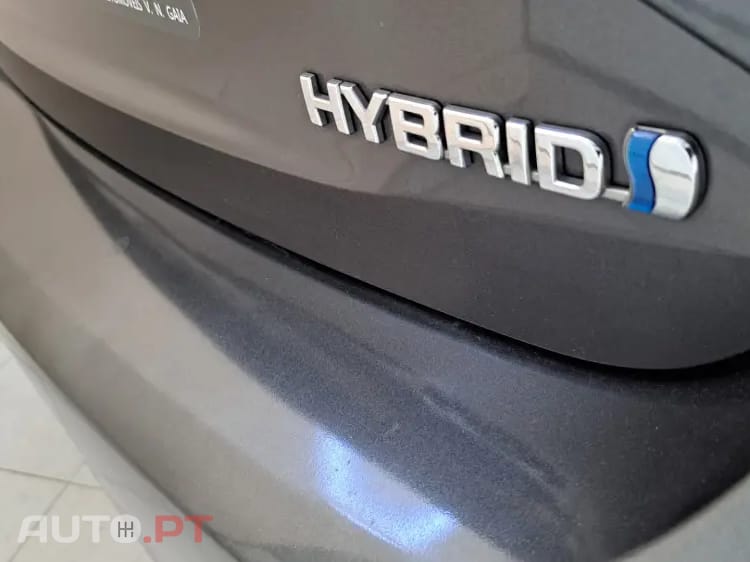 Toyota Yaris 1.5 HSD Sport +P.Techno+P.Luxury