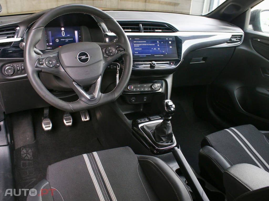Opel Corsa 1.2 T GS