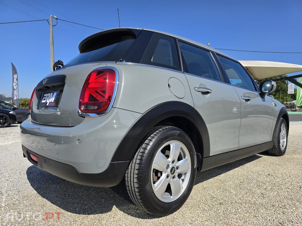 MINI Cooper ONE FIRST