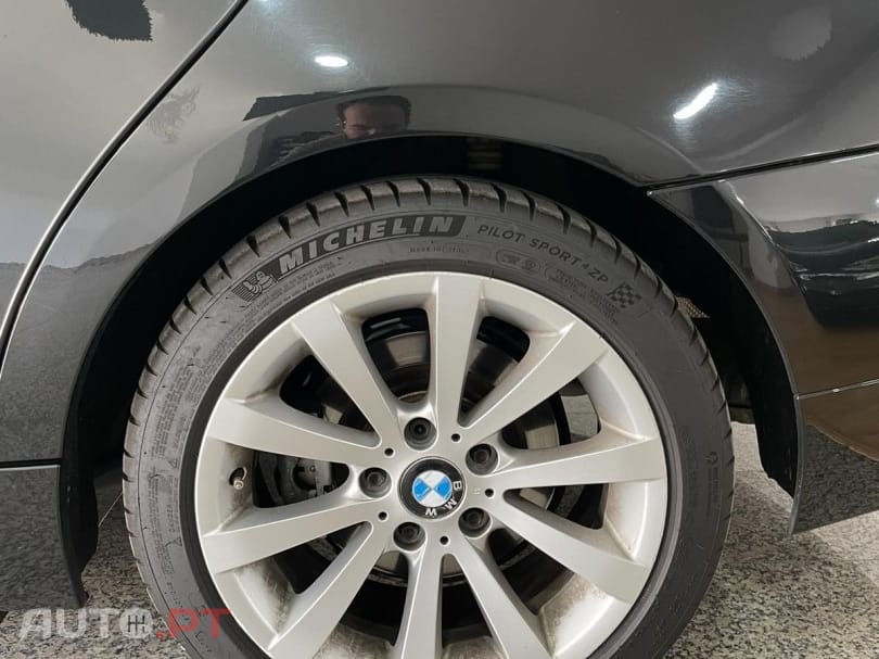 BMW 318 d Navigation Sport