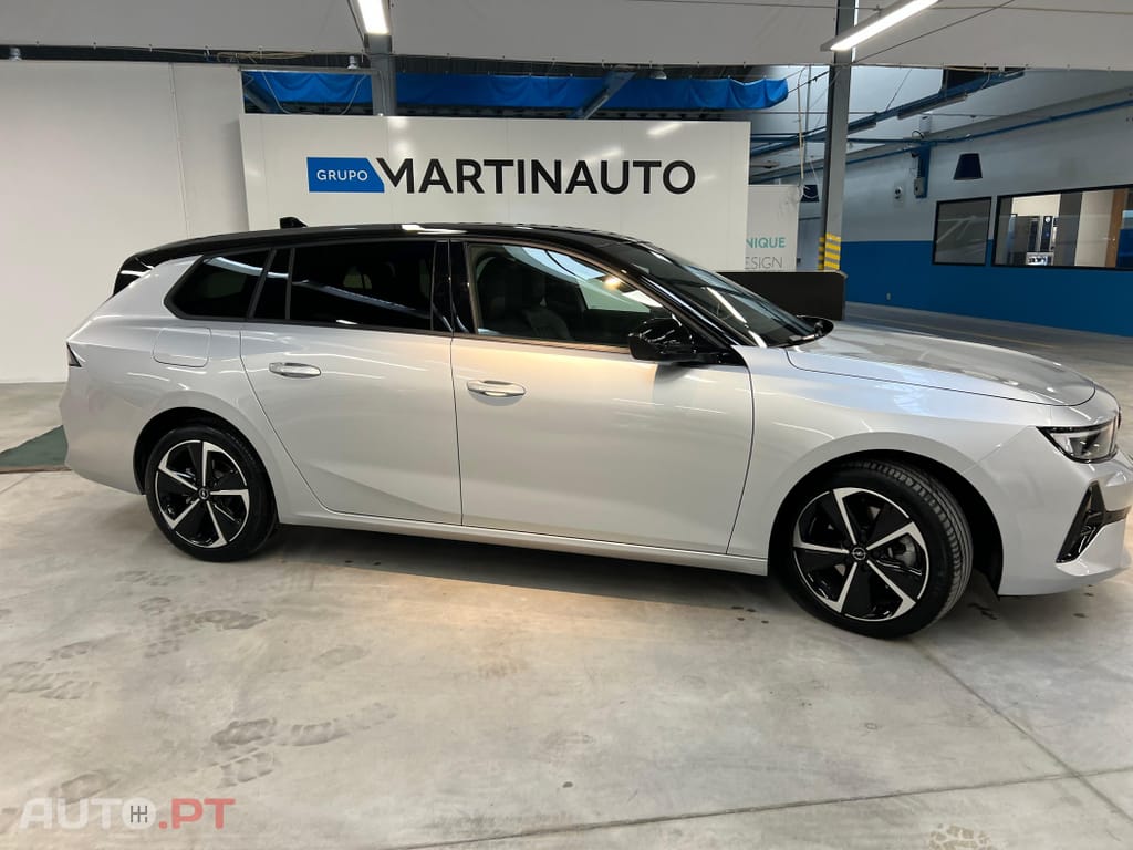 Opel Astra Sports Tourer 1.2 T GS Aut.
