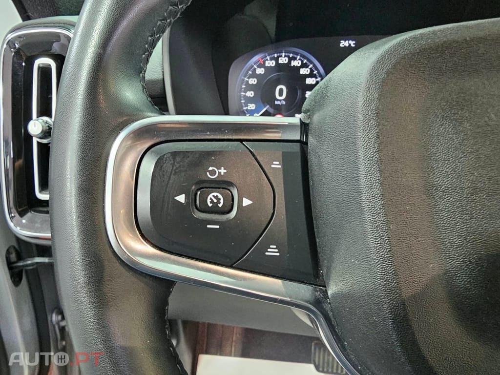Volvo XC40 1.5 T4 PHEV Inscription