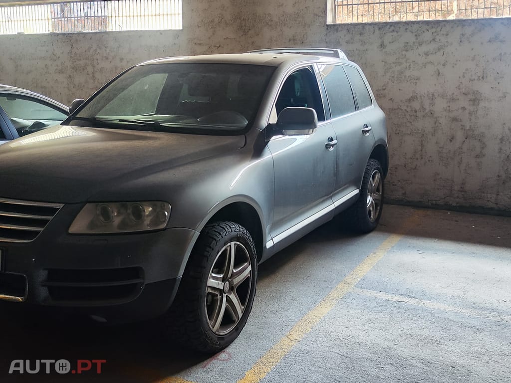 Volkswagen Touareg V8 Tiptronic