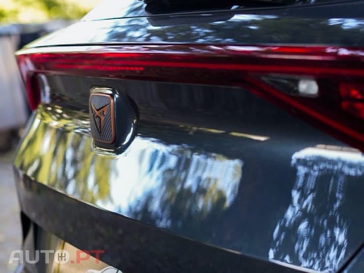 Cupra Formentor 1.5 TSI DSG Tribe Edition