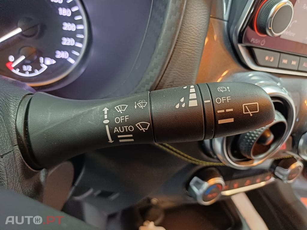 Nissan Juke 1.0 DIG-T Kiiro