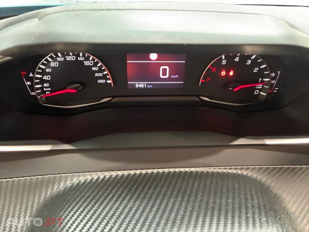 Peugeot 2008 1.2 PureTech Style